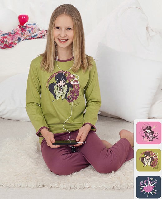 Girl`s-Pyjama with stylish front-print