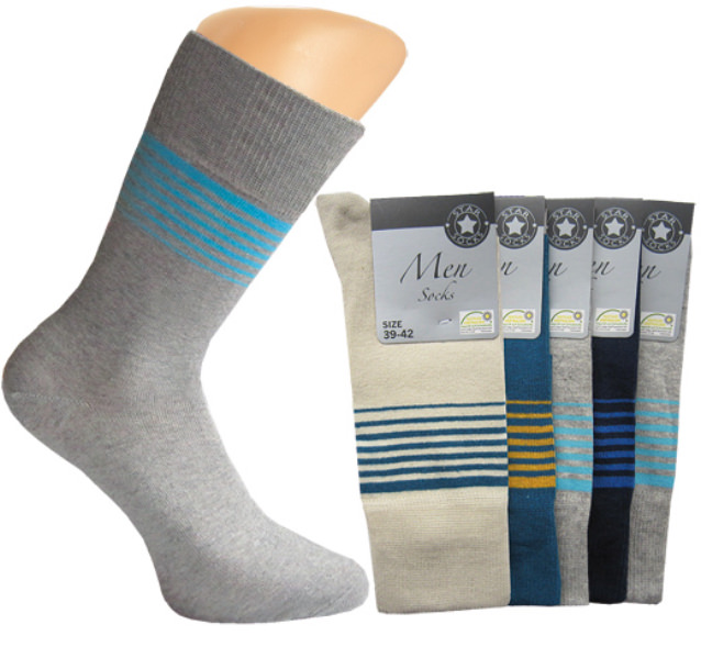 great, unicoloured socks with classic stripes on the shaft; bright summer-colours in a