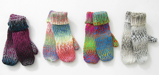 Thick warm knitted mitten multicolour